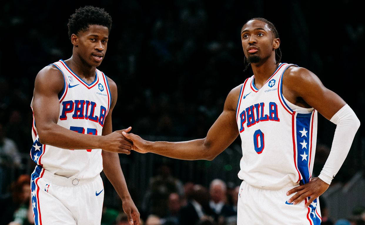 凯尔特人横扫76人，拉文关键制胜