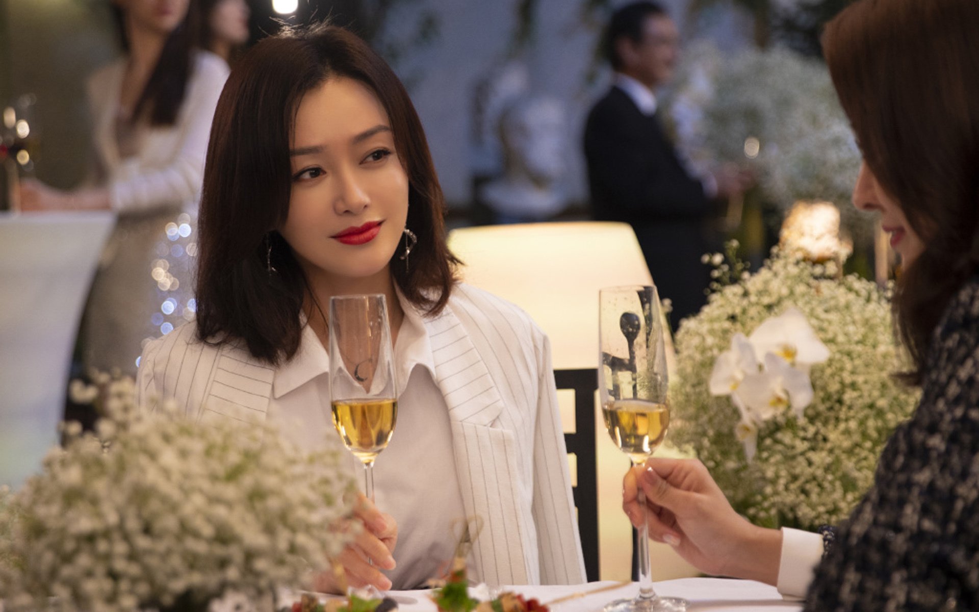 利拉德狂飙引领猛龙,连续得分潮彻底压制吉林队