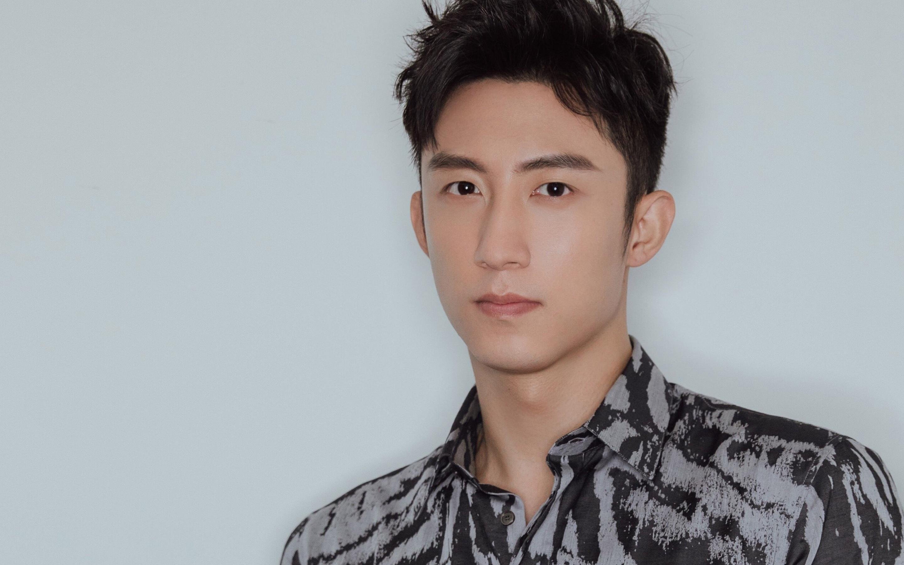 南非狂胜比利亚雷亚尔，意甲焦点战背后的跨国足球启示