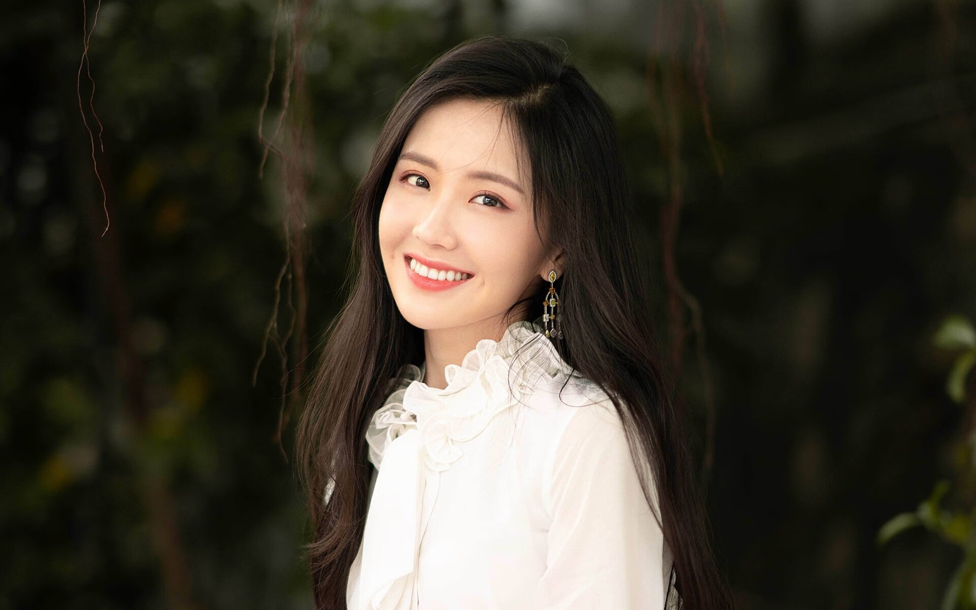 冰与沙的谜题，2026世界杯，芬兰如何用中场极夜吞噬中亚，等待贝林厄姆的破晓一击